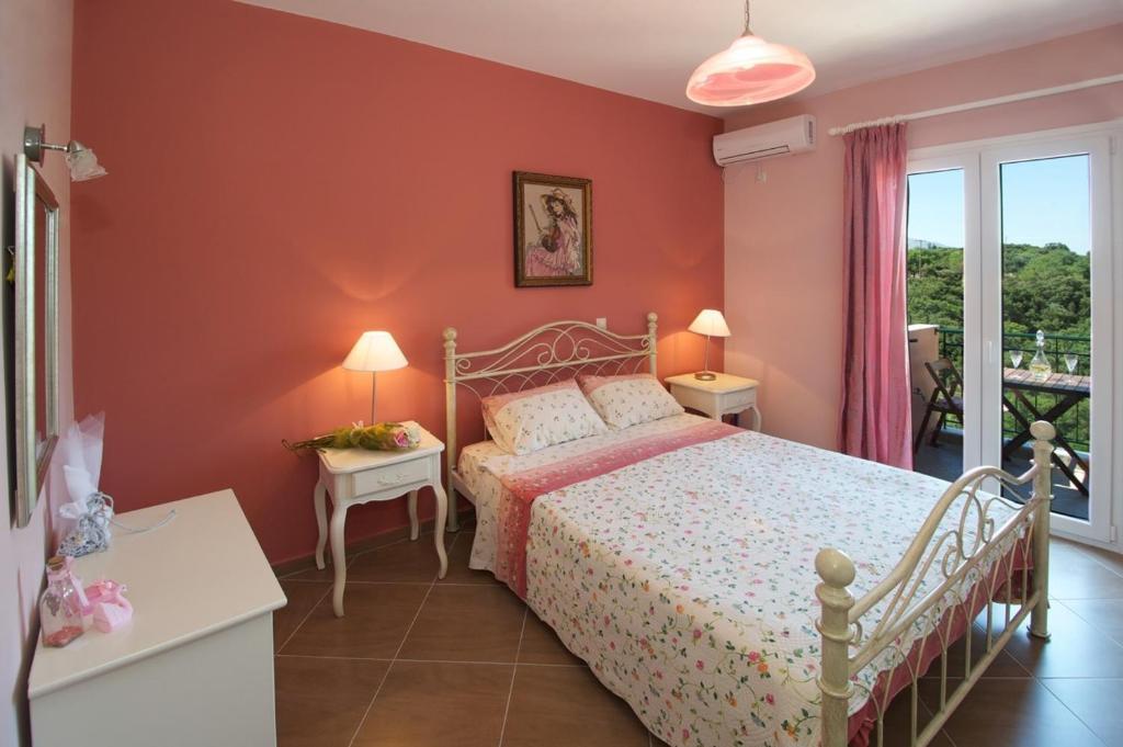 Superb Villa With Private Pool Peaceful Location Sami  Room photo